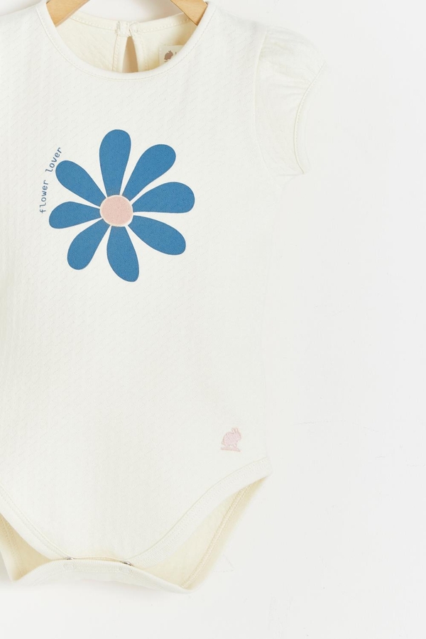 Daisy Graphic Short Sleeve Bodysuit