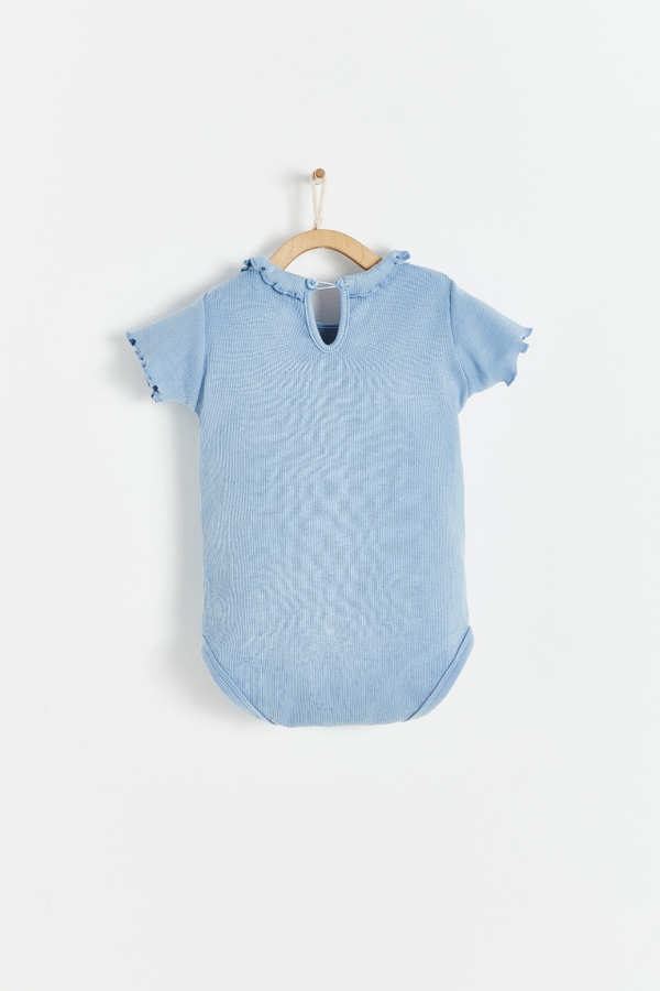 Shelves Ribbed Cotton Short Sleeve Bodysuit with ruffled necklace and button at the back for easy fit.  Heart embroidered at the front. Back view.