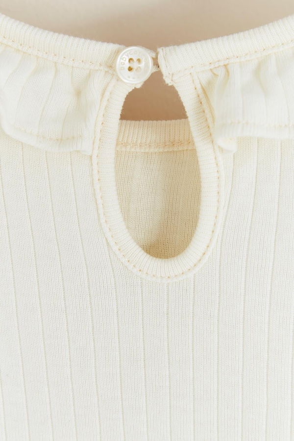 Essentials Ruffle Short Sleeve Top