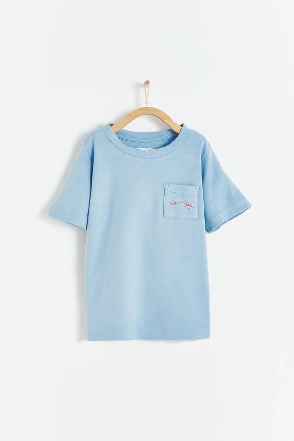 Short Sleeve Tee. Plain light blue with round necklace. Seagull printed at the back and pocket at the front. Front view.