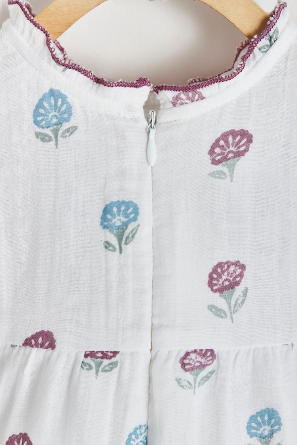 Premium Cotton Meli Agra Overall for Infant. Back zipper detail view