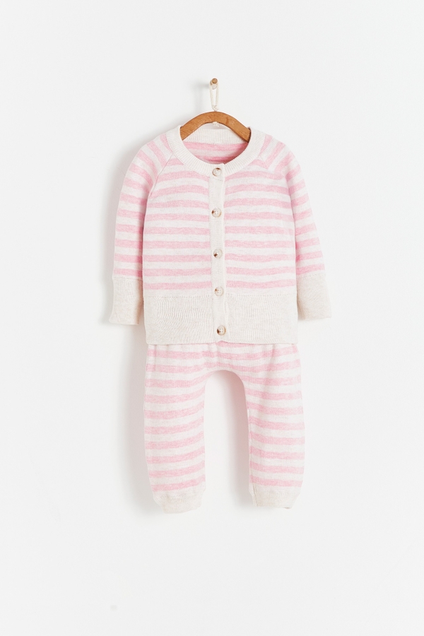 Premium Cotton Knit 2-Piece Set for Infant. Front view.