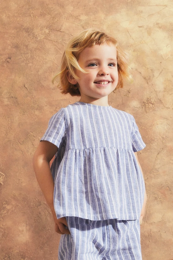 Premium Cotton Rani 2-Piece Set for Toddler. Toodler model view