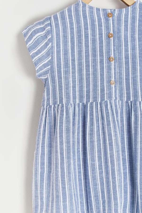 Premium Cotton Rani Dress for Toddler. Back buttons view
