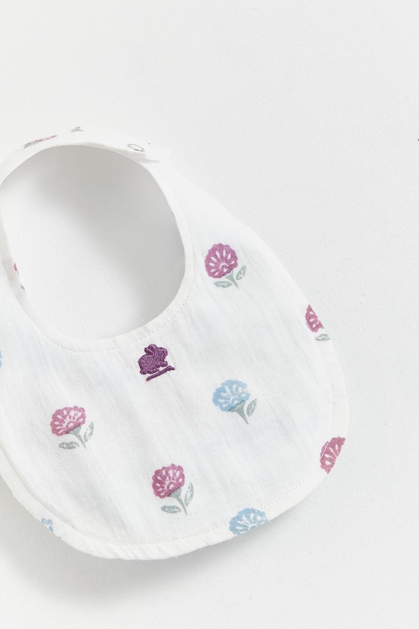 Premium Cotton Agra Bib for Infant. Front detail view