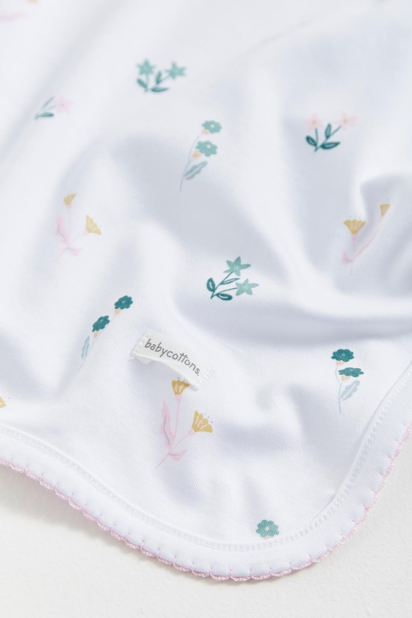 Premium Peruvian Pima Cotton Mila Receiving Blanket for Infant. Pattern view