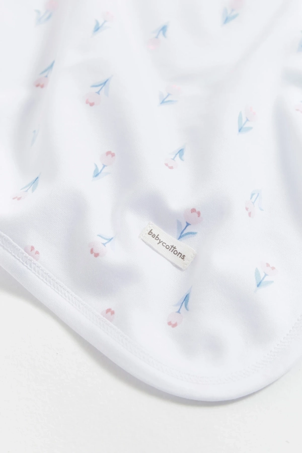 Premium Peruvian Pima Cotton Tulips Receiving Blanket for Infant. Pattern view