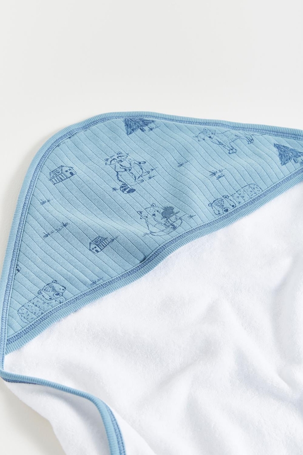 Ozy Small Hooded Towel