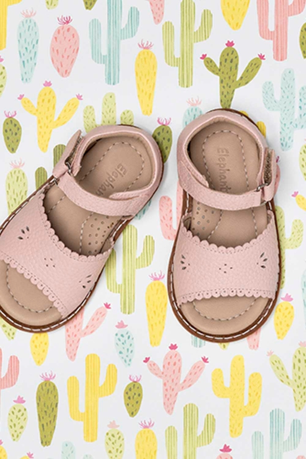 ELEPH Classic Sandal w Scallop